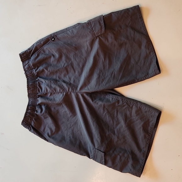 Quicksilver gray extra large elastic waist shorts - Picture 1 of 11
